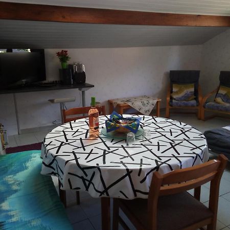 Zimmer Mit Fruehstueck Challes-les-Eaux Kültér fotó