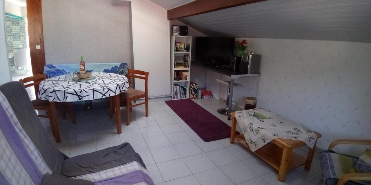 Zimmer Mit Fruehstueck Challes-les-Eaux Kültér fotó